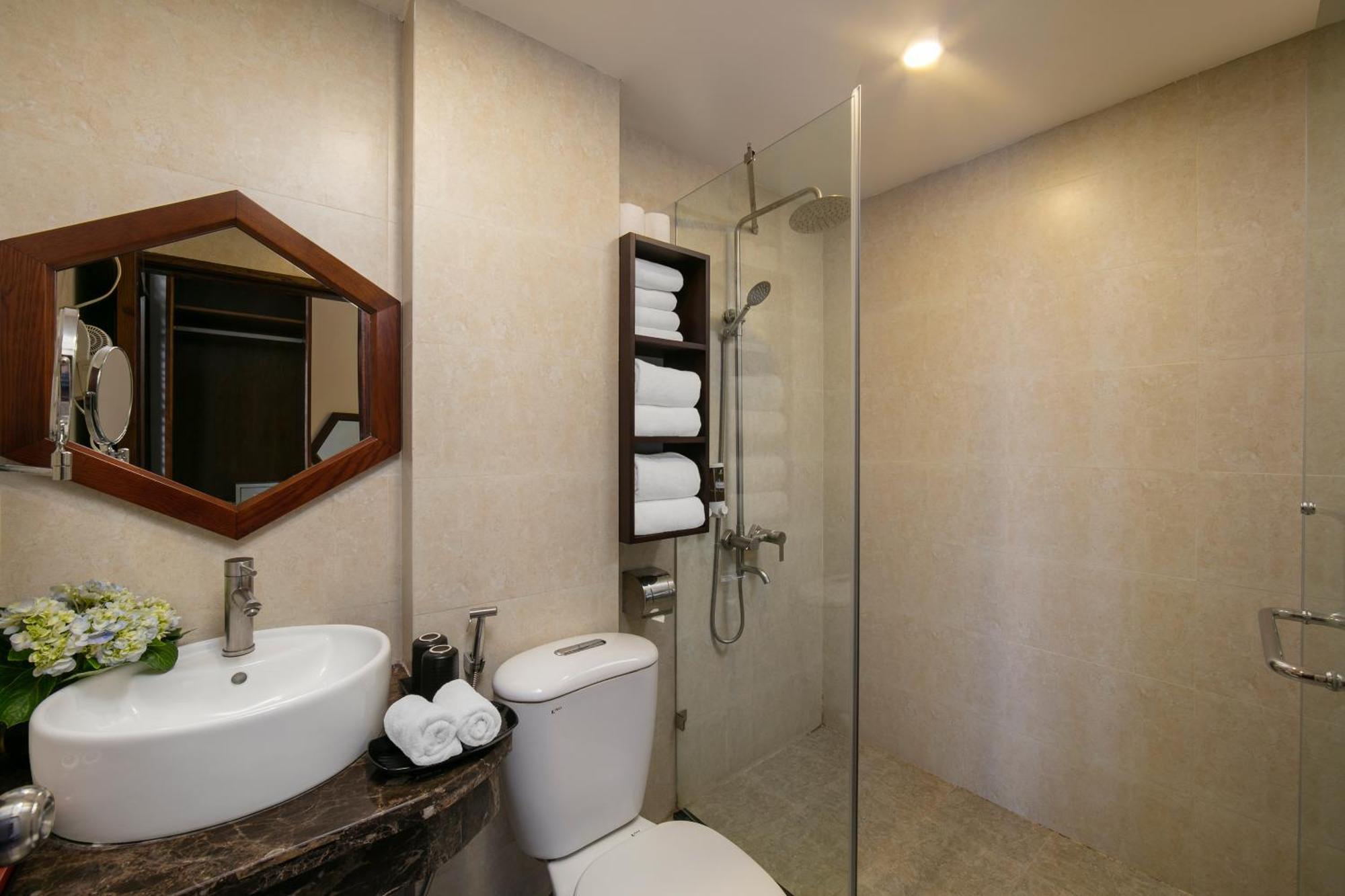 Victory Legend Hotel & Spa Ханой Экстерьер фото