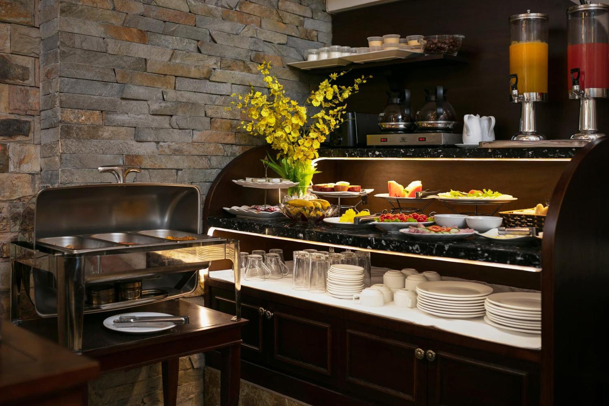 Victory Legend Hotel & Spa Ханой Экстерьер фото